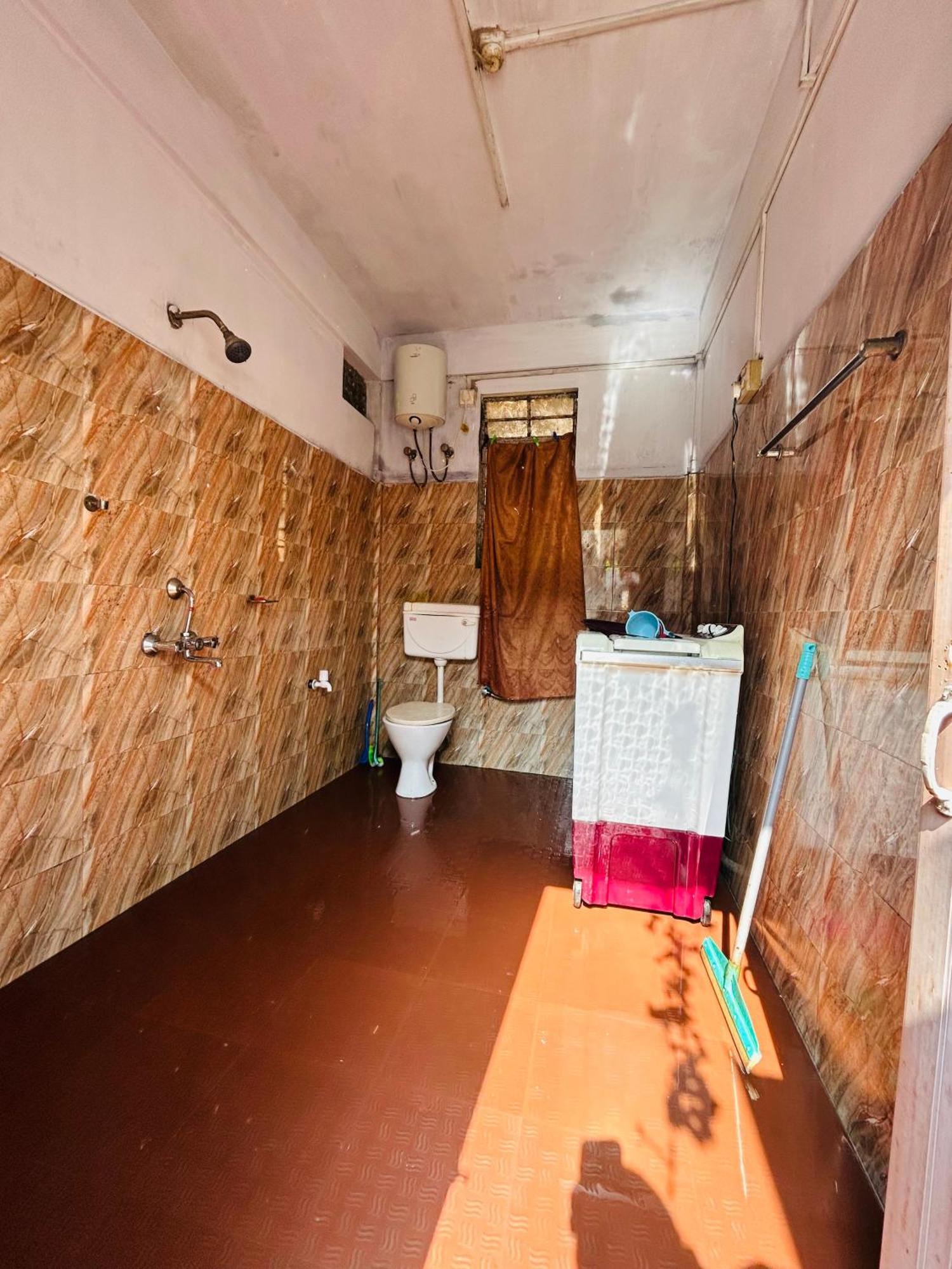 Isabella Hostel Shillong Esterno foto