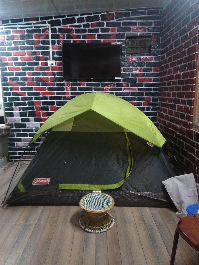 Isabella Hostel Shillong Esterno foto